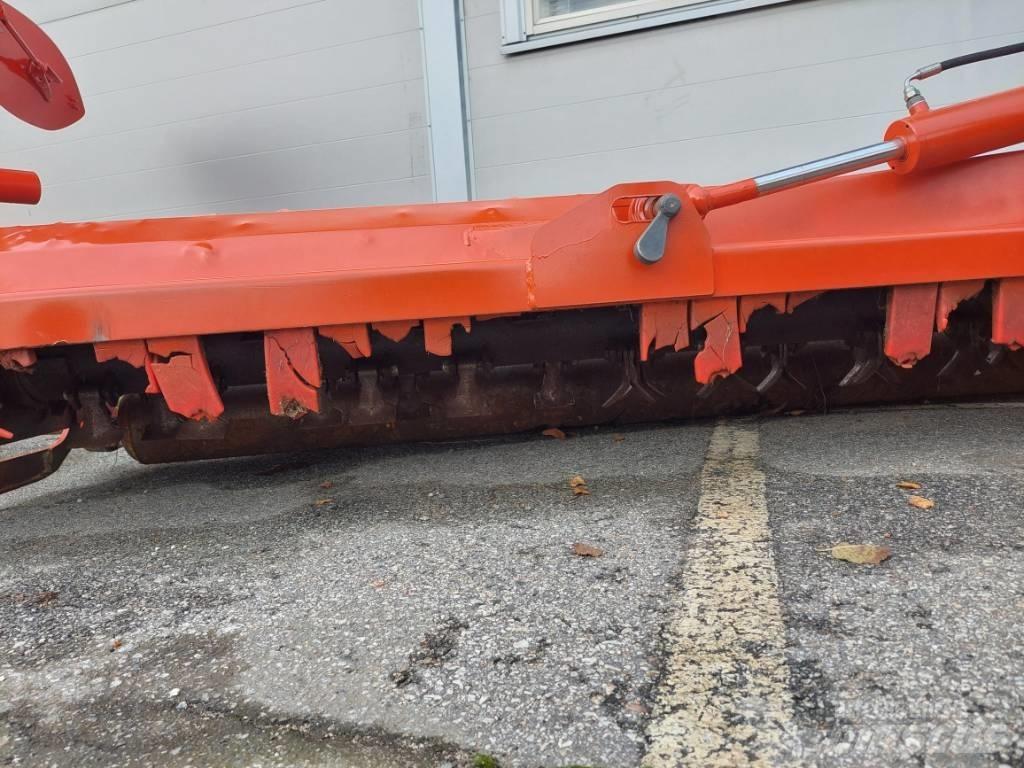 Agrimaster FL 250 Pasture mowers and toppers