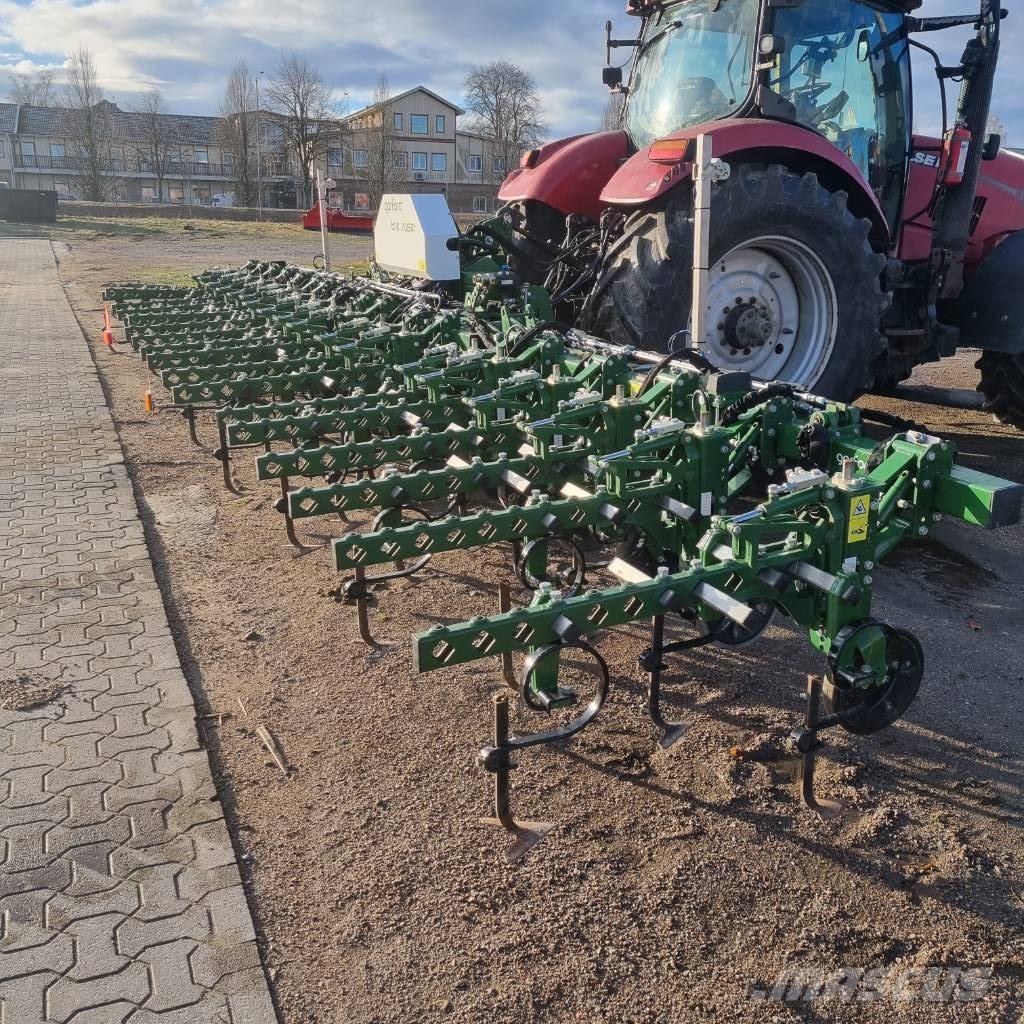 Garford Radhacka 9m Row crop cultivators