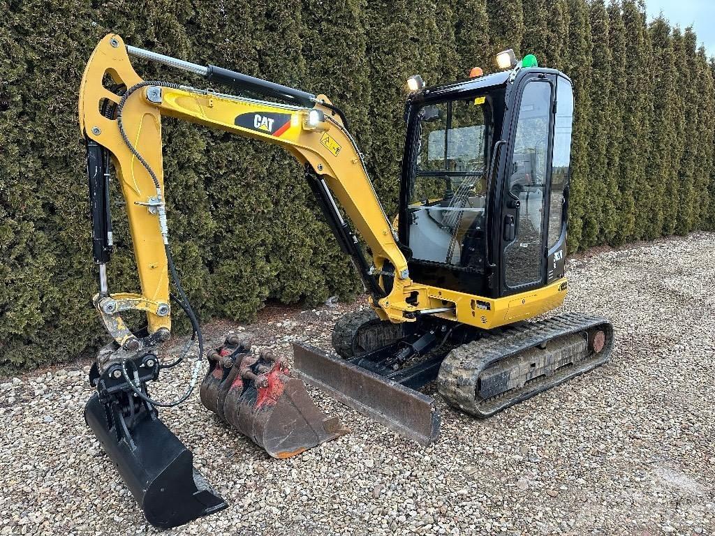 CAT 302.7 D CR Mini excavators < 7t