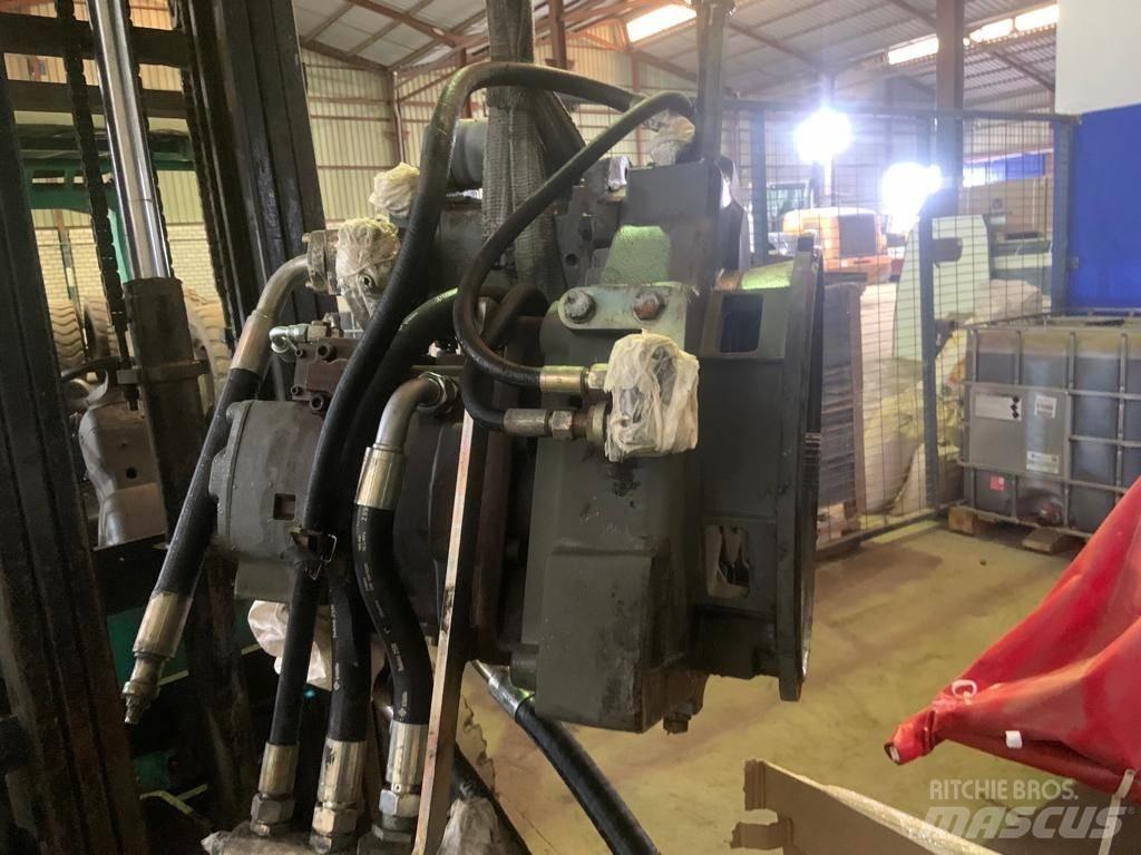 Liebherr 964C Hydraulics