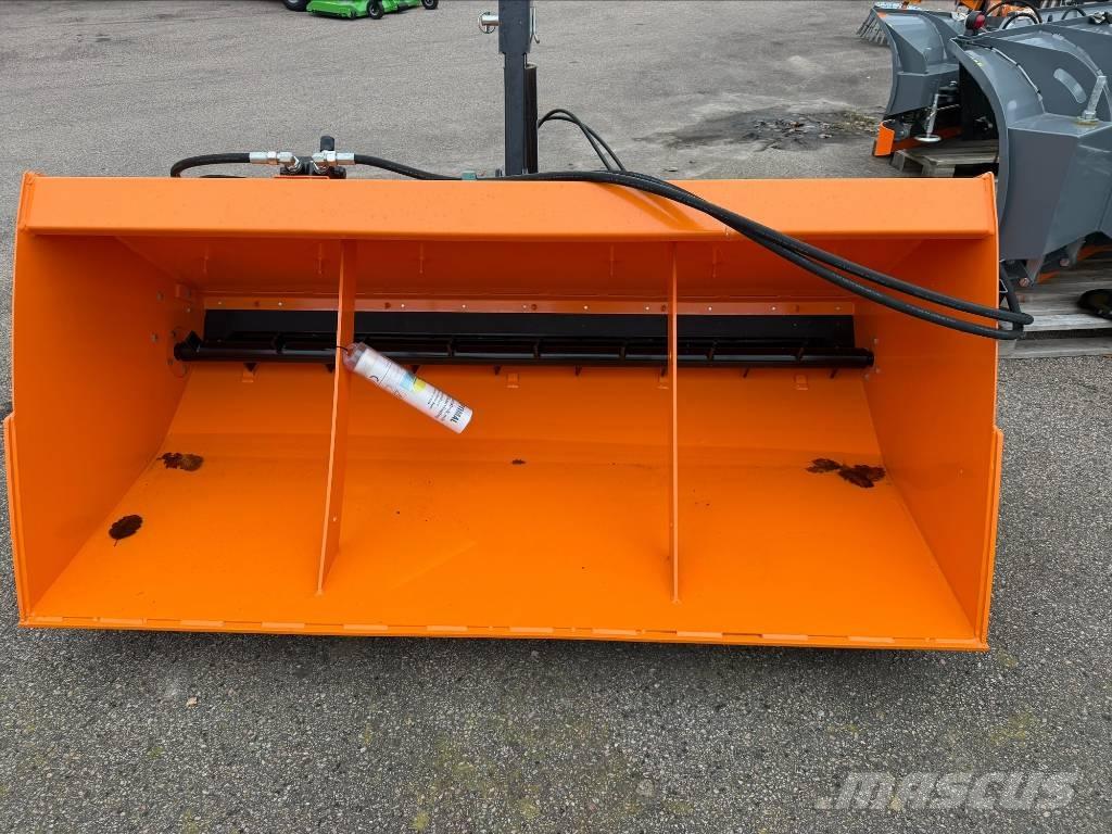 Optimal SP 1000 Sand and salt spreaders