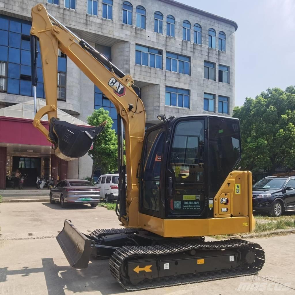 CAT 306 Mini excavators < 7t
