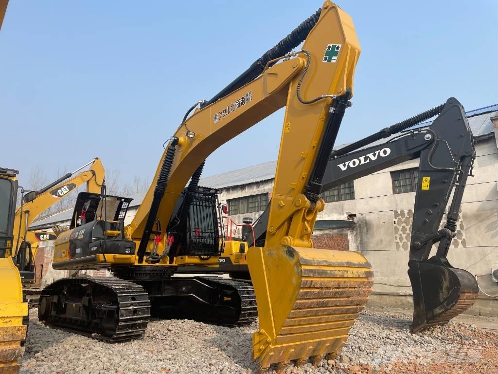 CAT 340 Crawler excavators