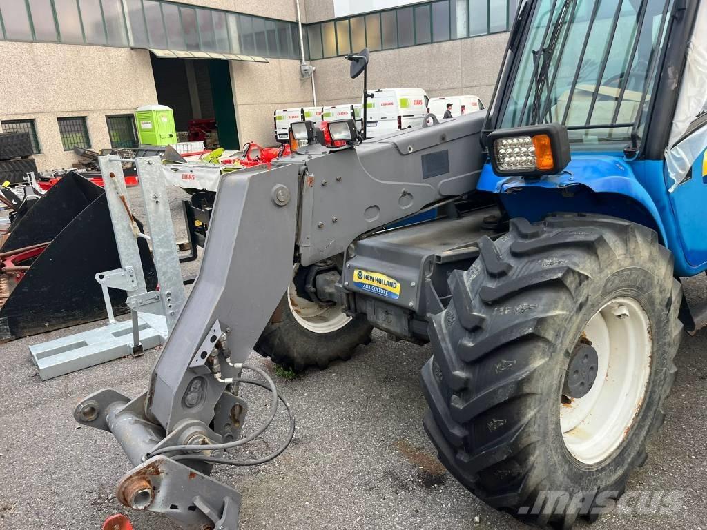 New Holland LM 430 Farming telehandlers