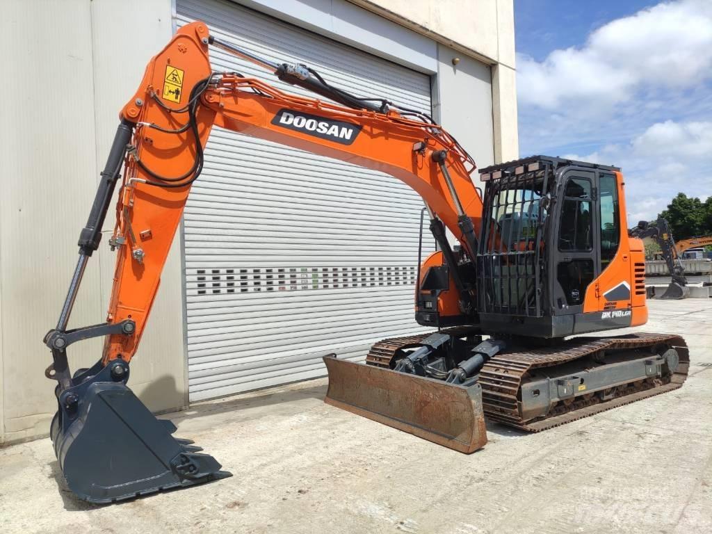 Doosan DX 140 LCR-7 Crawler excavators