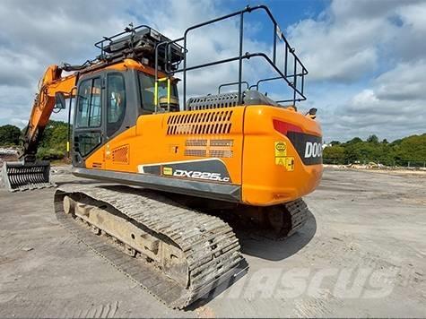 Doosan DX 225 LC Crawler excavators