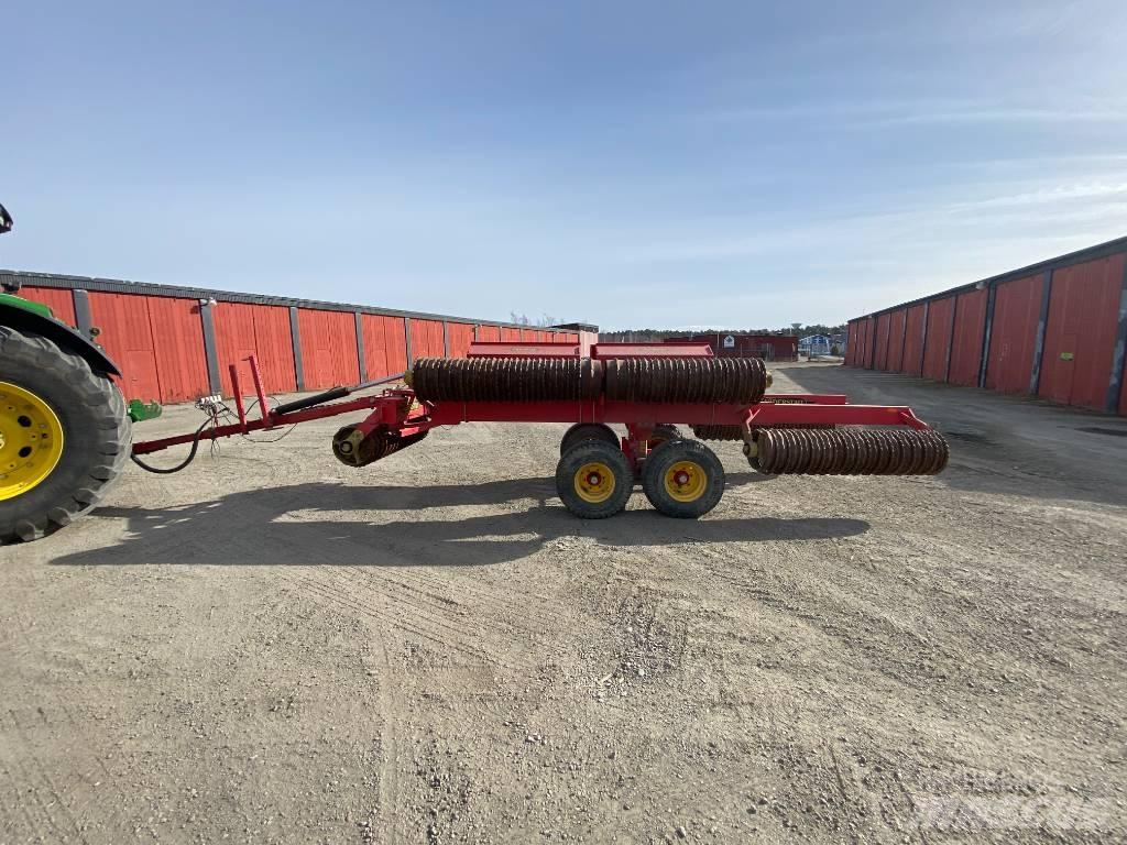 Väderstad Rexius1230 Farming rollers