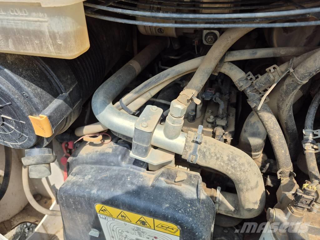 Bobcat T 66 Skid steer loaders