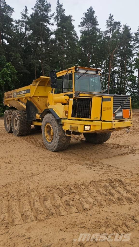 Volvo A 25 C Articulated Haulers