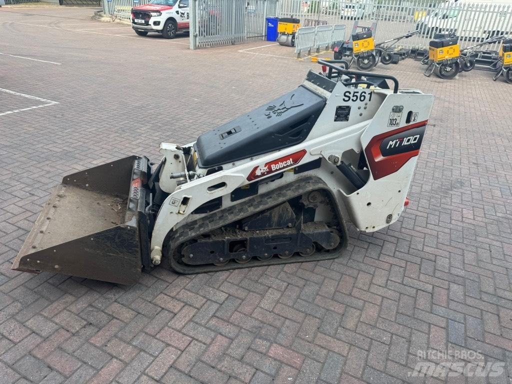 Bobcat MT 100 Crawler FEL's