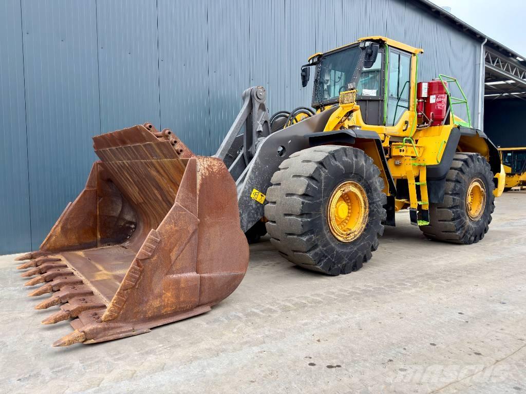 Volvo L220H Wheel loaders