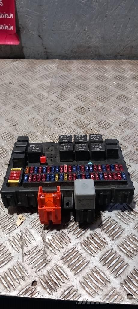DAF XF 105.   1795419 Electronics
