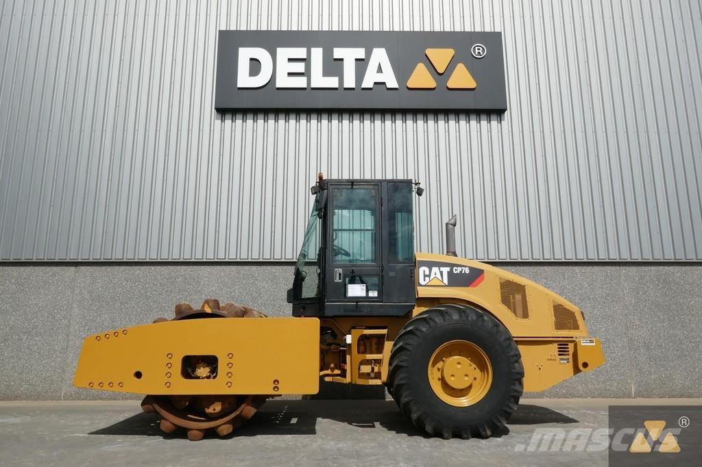 CAT CP76 Single drum rollers