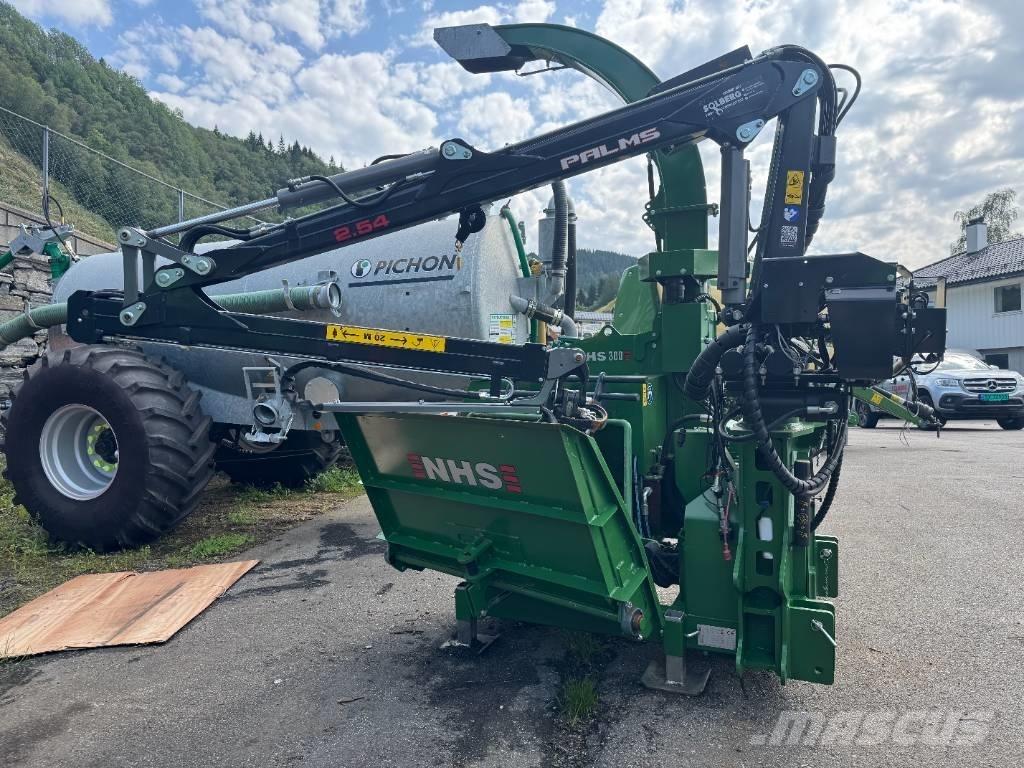 NHS 300 Wood chippers