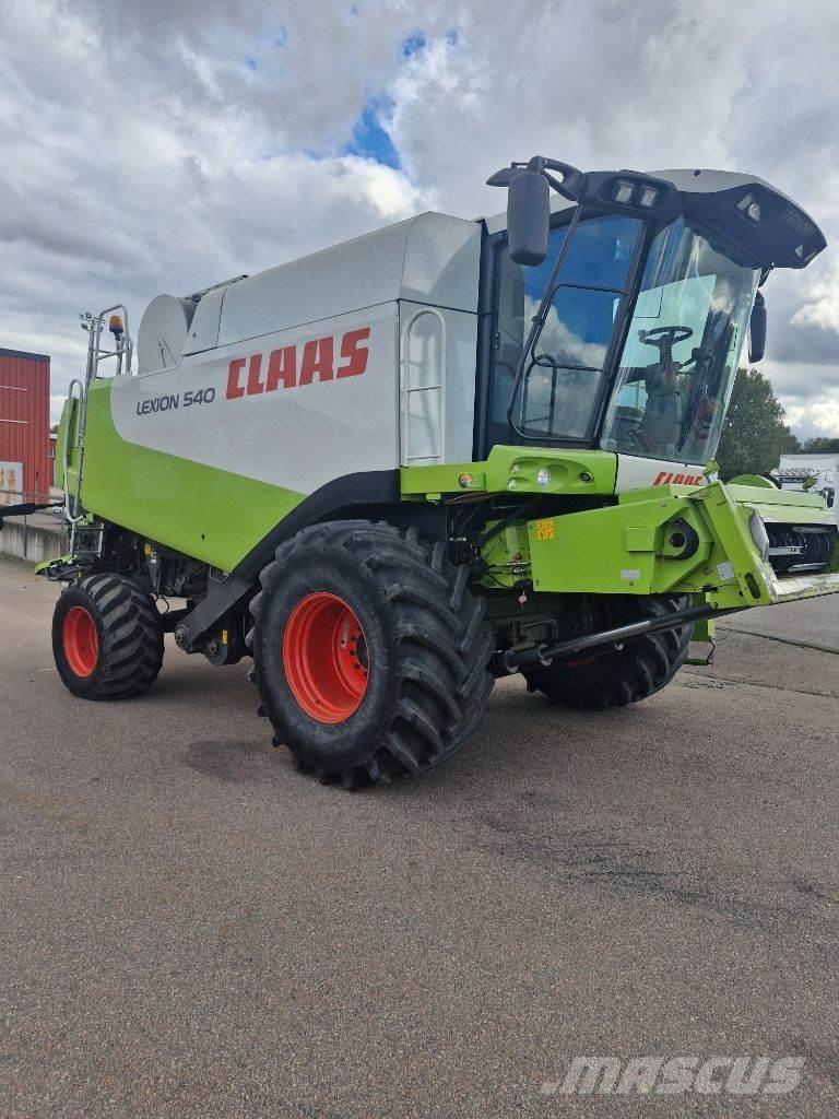 CLAAS Lexion 540 Combine harvesters