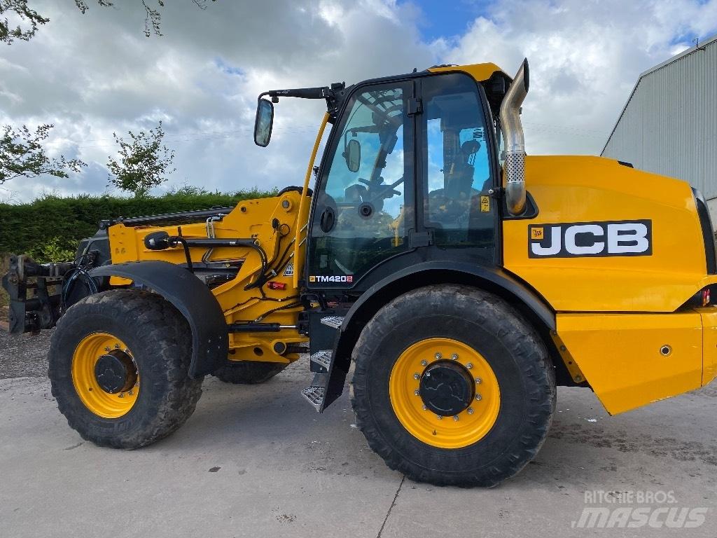 JCB Tm420s Farming telehandlers
