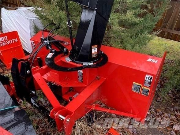 Ber-Vac B84 Snow throwers