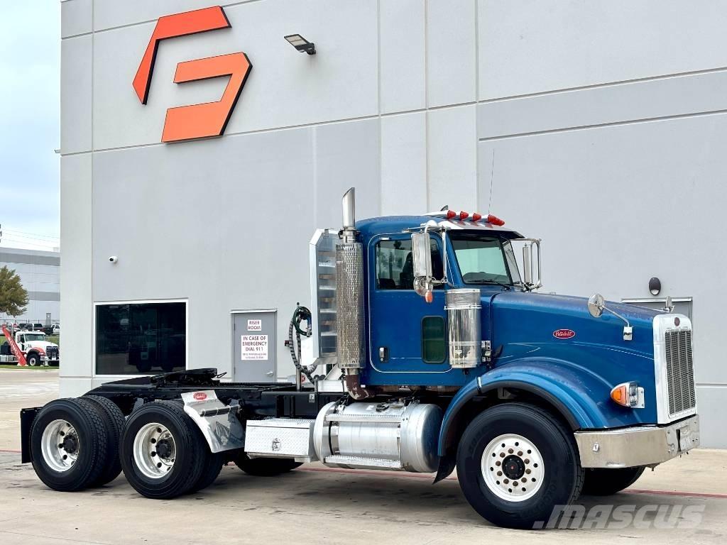 Peterbilt 378 Truck Tractor Units