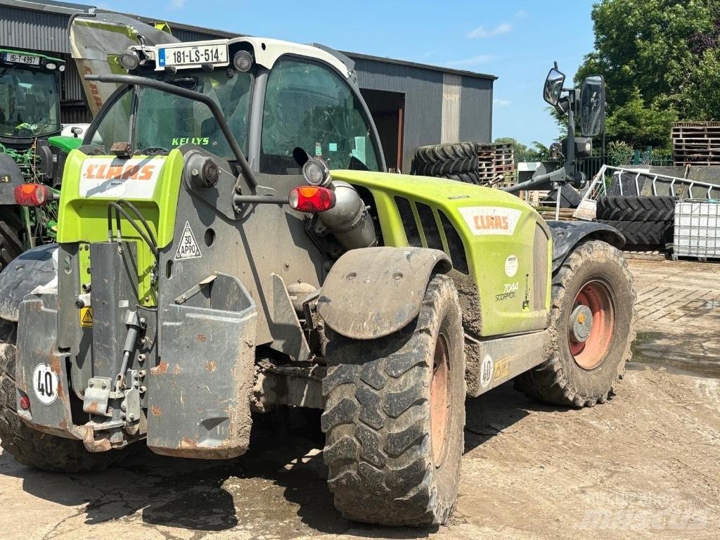 CLAAS Scorpion 7044 Farming telehandlers
