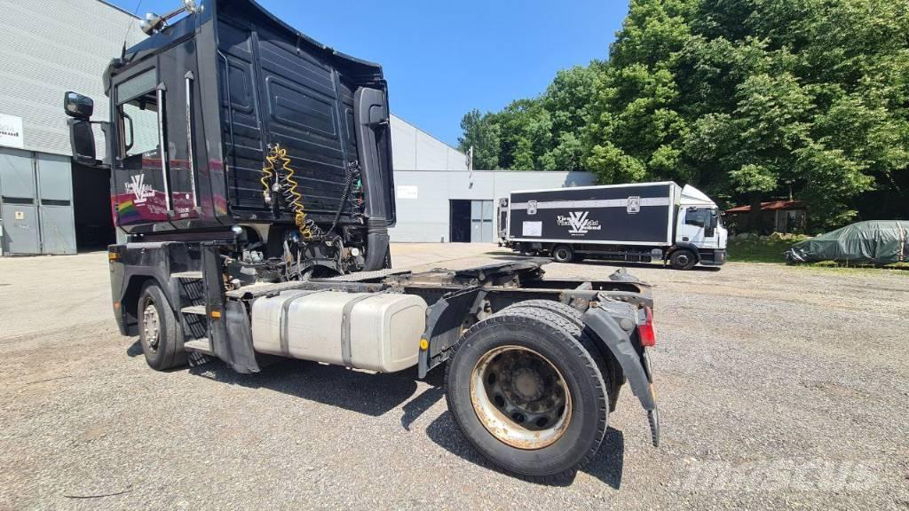 Renault Magnum 500 Truck Tractor Units