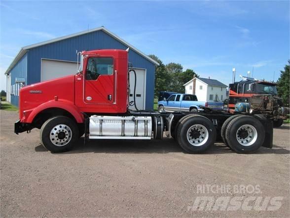 Kenworth T800 Truck Tractor Units