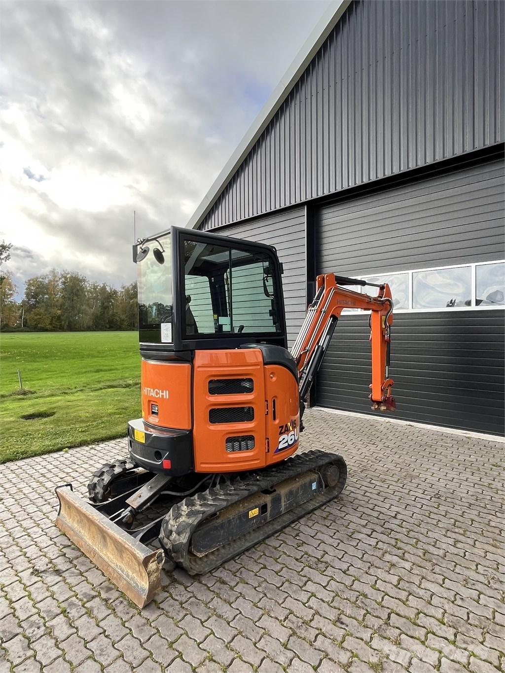 Hitachi ZX 26 U-6 CR Mini excavators < 7t