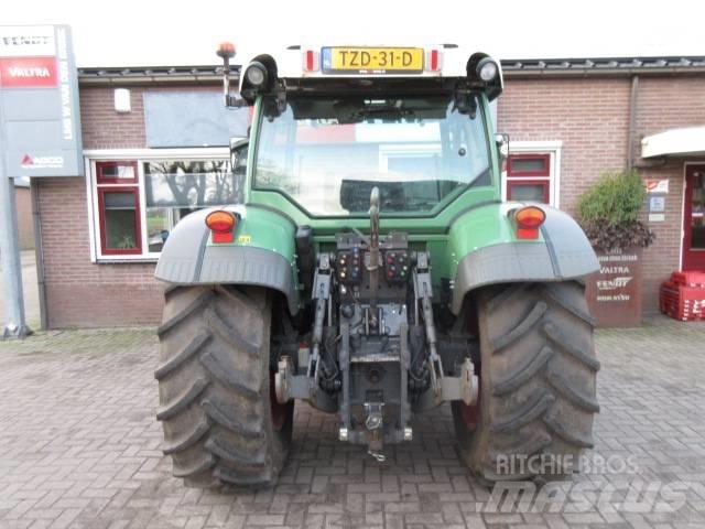Fendt 211 Vario Tractors