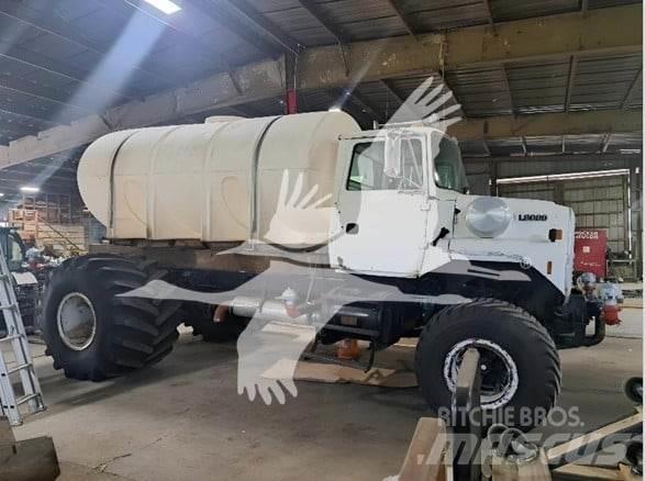 Ford 8000 Water tankers