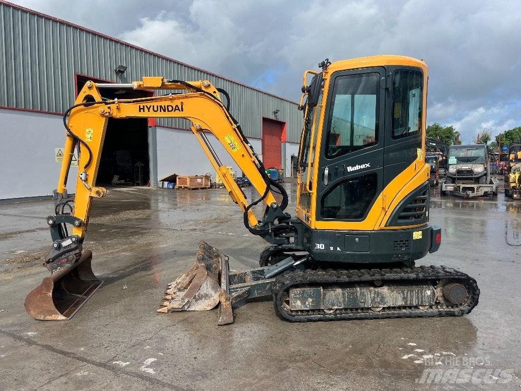 Hyundai R30 Z-9AK Mini excavators < 7t
