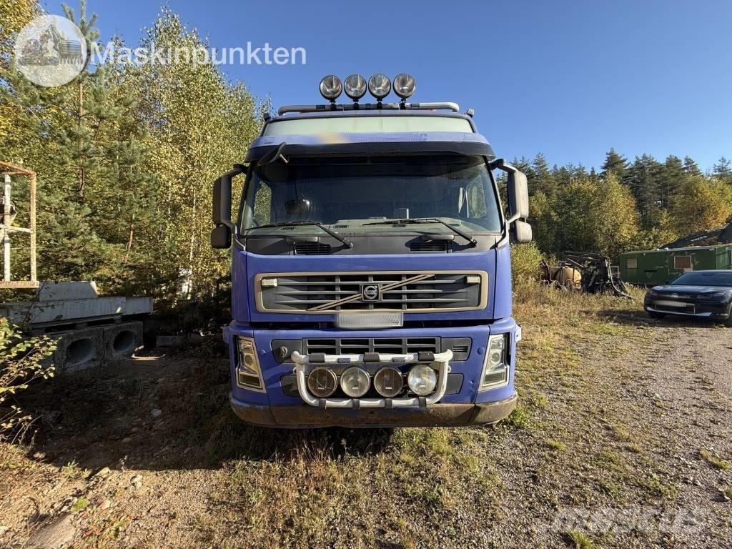 Volvo FM 12 Tipper trucks