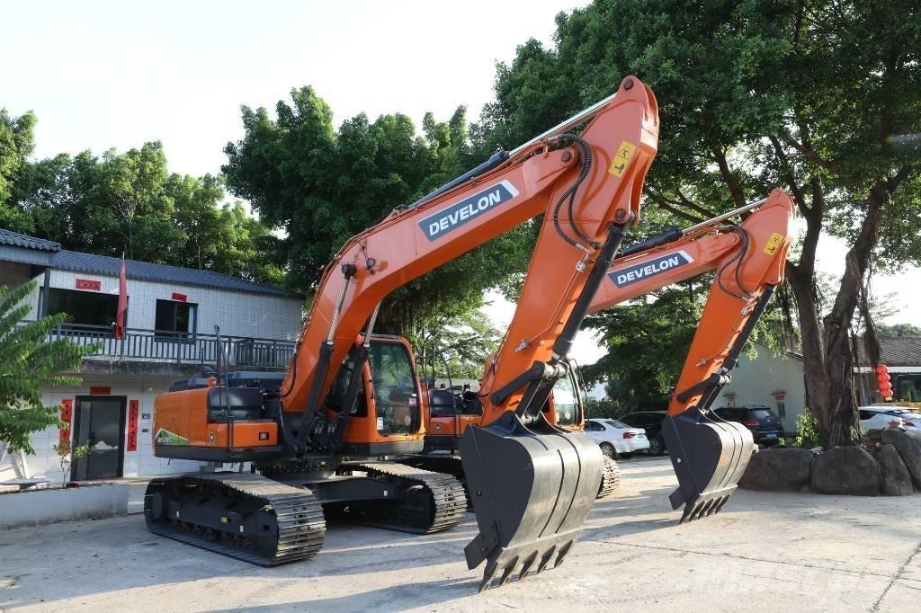 Develon DX 205 Midi excavators  7t - 12t