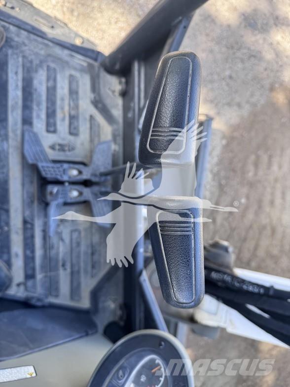 Bobcat E35i Mini excavators < 7t
