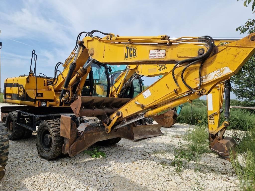 JCB 160W Wheeled excavators