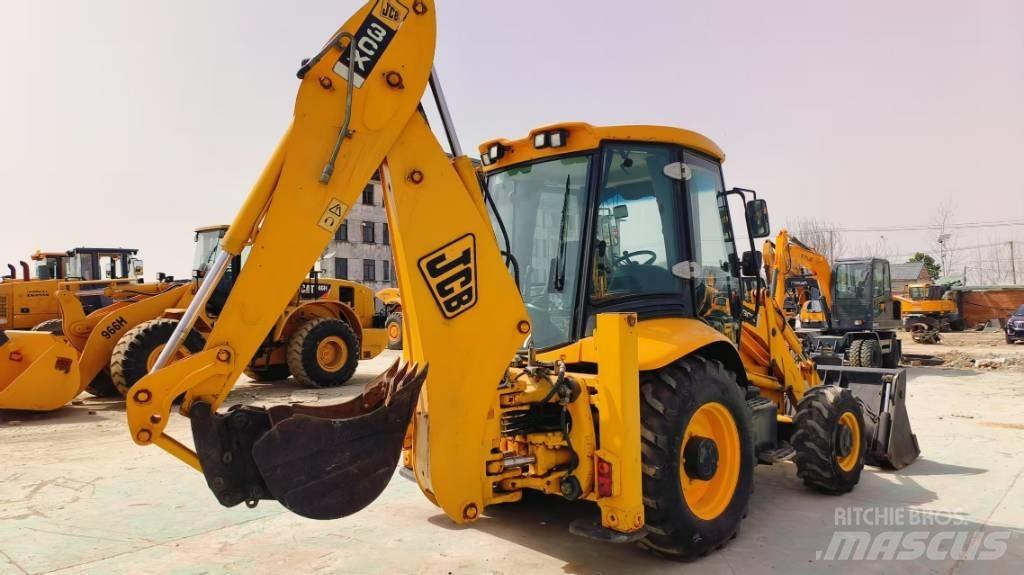 JCB 3 CX TLB's