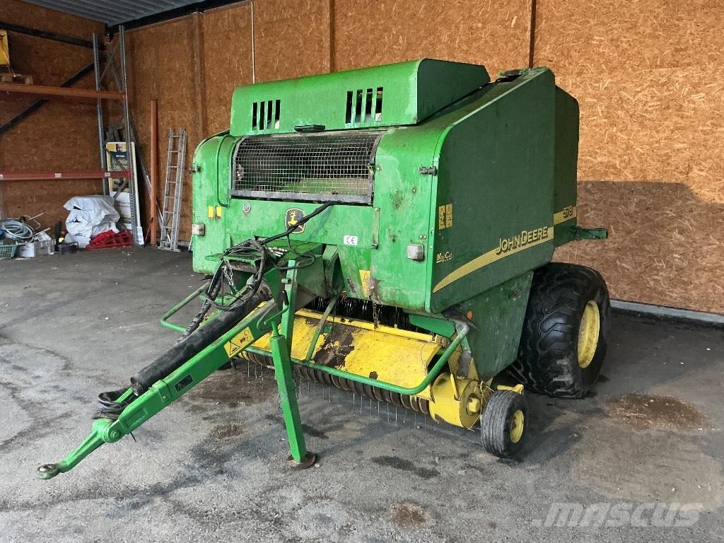 John Deere 578 Round balers