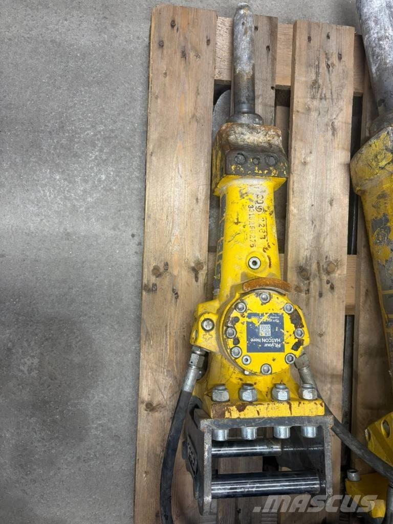 Epiroc SB 102 Hammers / Breakers
