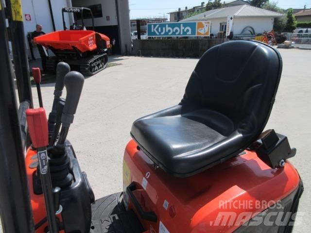 Kubota K008-5 Mini excavators < 7t