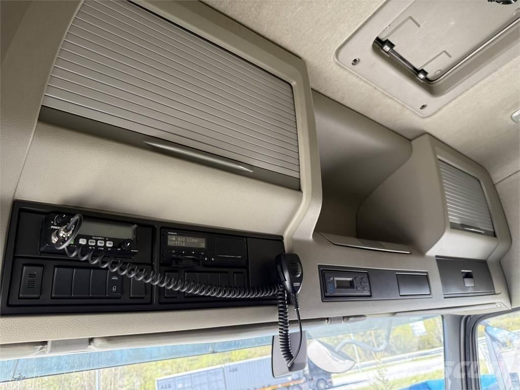 Volvo FMX 6x4 Truck Tractor Units