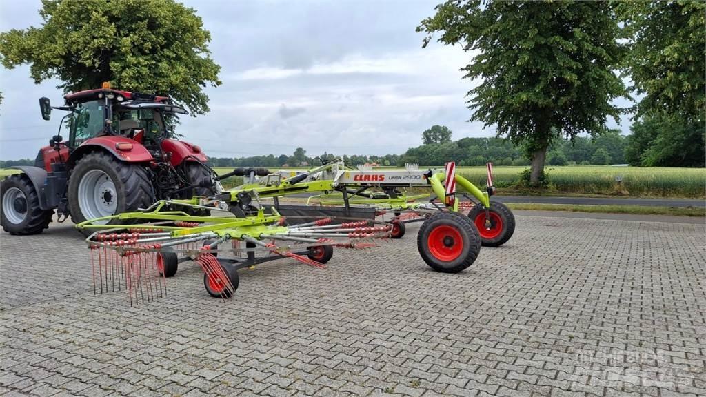 CLAAS Liner 2900 Swathers