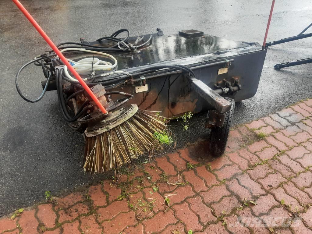 Reko Harjakone 180cm Sweepers