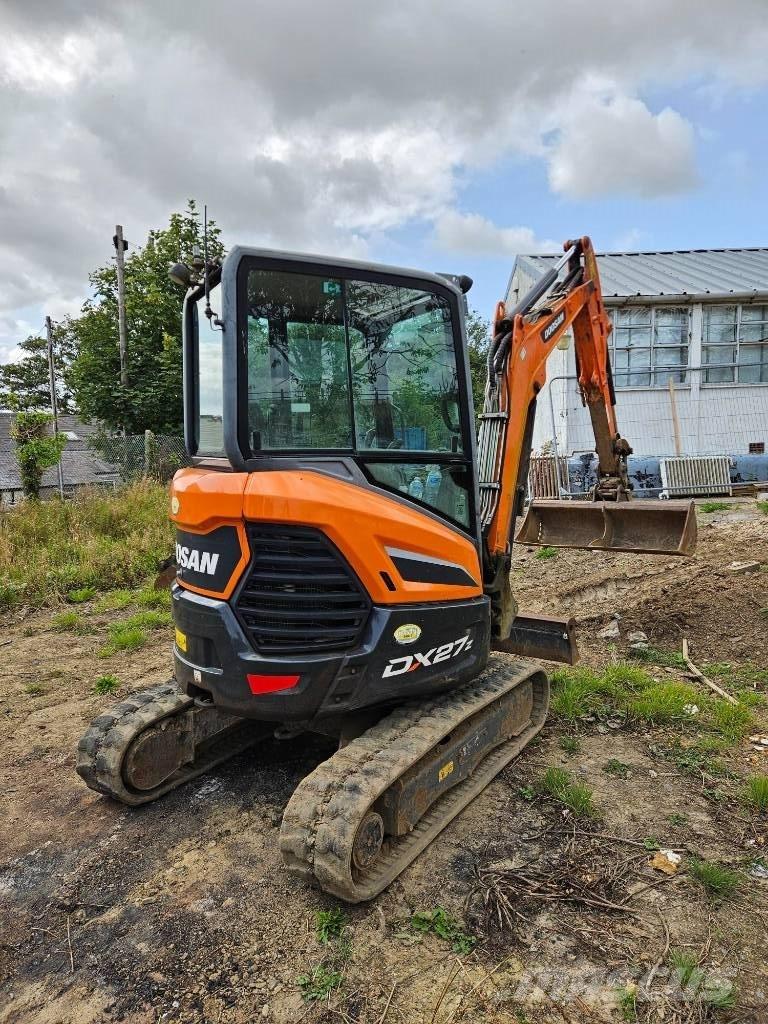 Doosan DX 27 Z Mini excavators < 7t