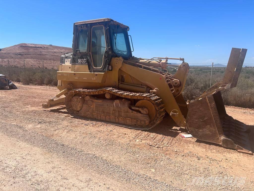 CAT 963 C Crawler FEL's