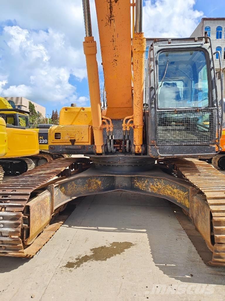 Hyundai R305LC-7 Crawler excavators
