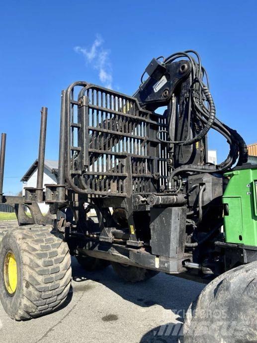 John Deere 1910 E Forwarders
