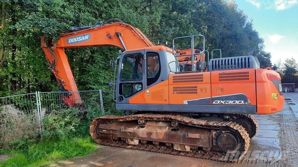 Doosan DX 300 LC-5 Crawler excavators