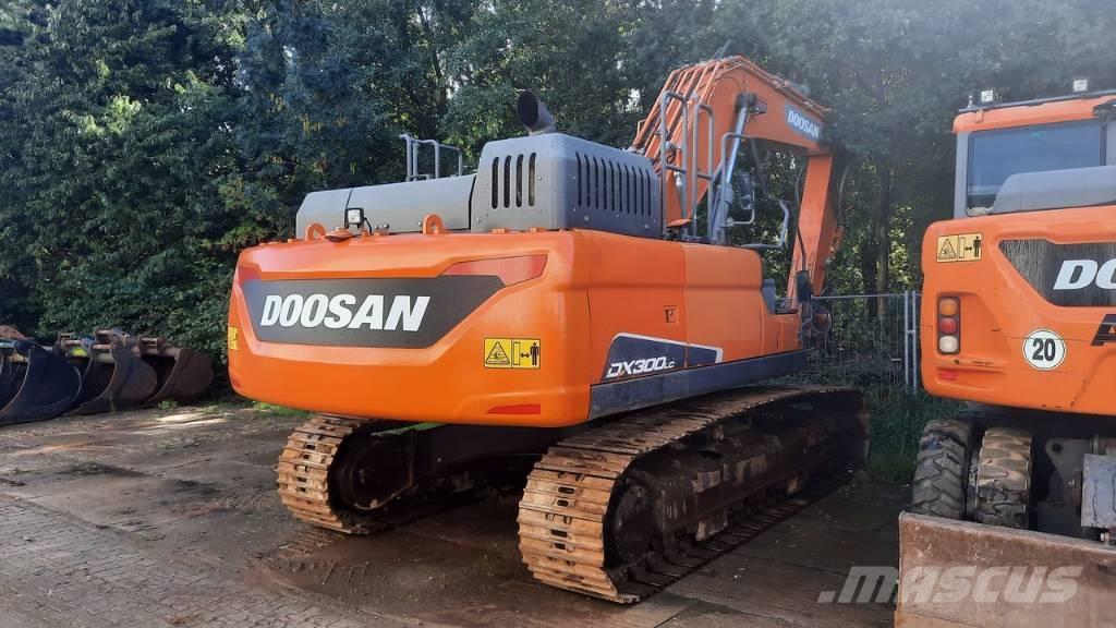 Doosan DX 300 LC-5 Crawler excavators
