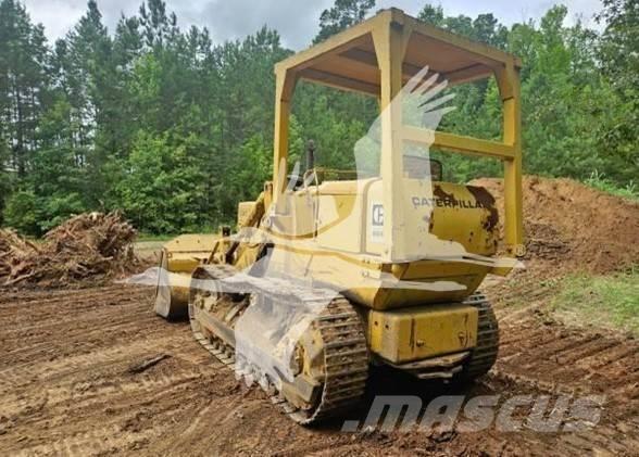 CAT 951C Crawler FEL's
