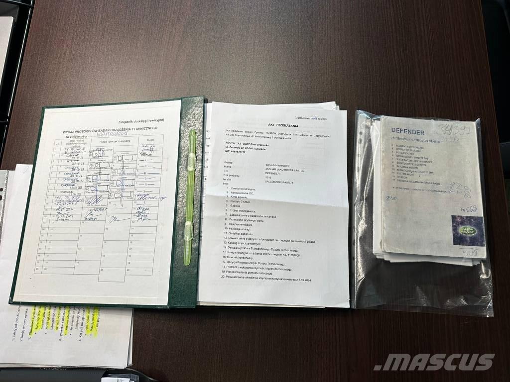 Land Rover Defender Rough terrain cranes