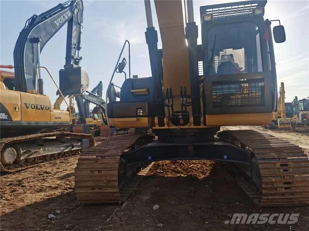 CAT 326D2 Crawler excavators