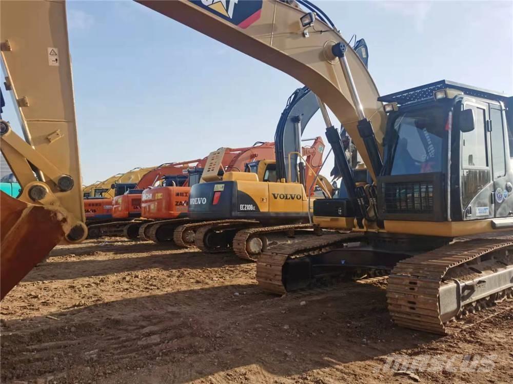 CAT 326D2 Crawler excavators